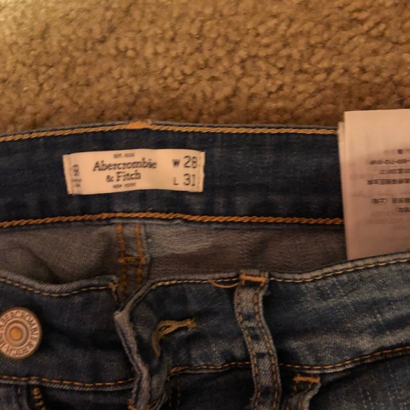 Abercrombie Jeans - Picture 3 of 4